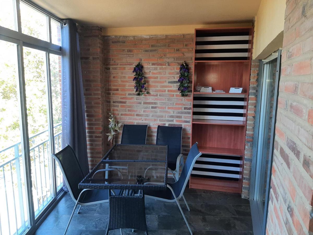 Angel Apartment Zamora Bagian luar foto